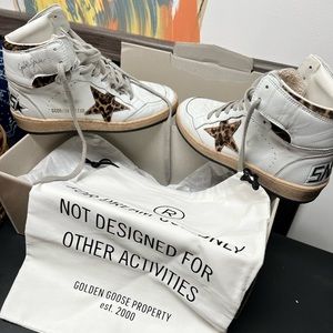 Golden goose Sky Stars!only worn 4 times. Perfect condition.